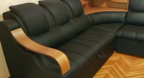 Перетяжка кожаного дивана. Лисино-Корпус